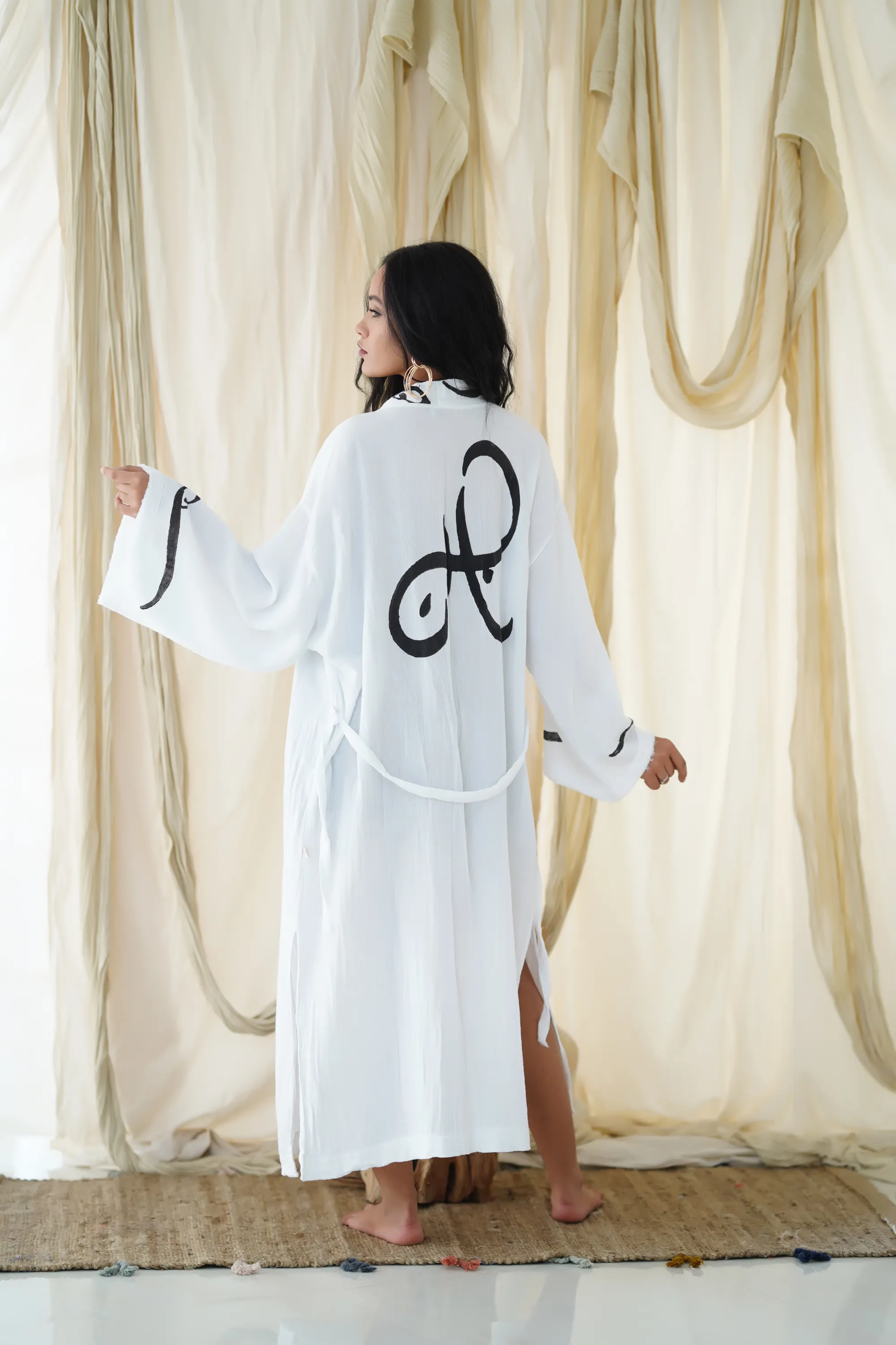 Uzun Klasik Kimono / Beyaz